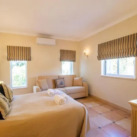Parque Da Floresta 209 With Pool On Golf Villa *