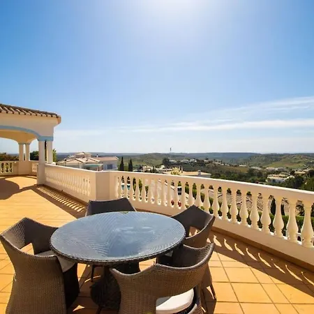 Parque Da Floresta 209 With Pool On Golf Villa *