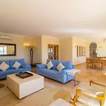 Parque Da Floresta 209 With Pool On Golf Willa
