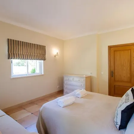 Parque Da Floresta 209 With Pool On Golf *